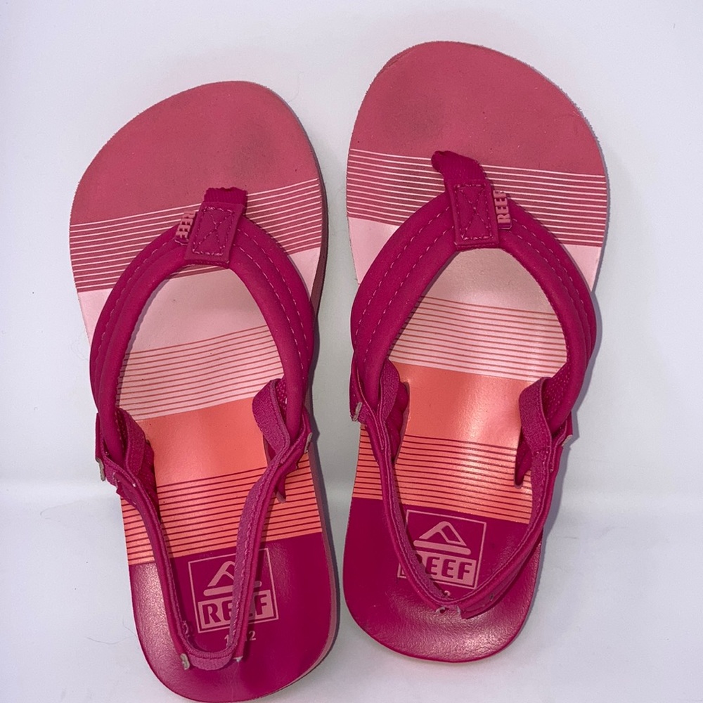 Reef Little Ahi Pink/Stripes - Size 11/12 Girl’s